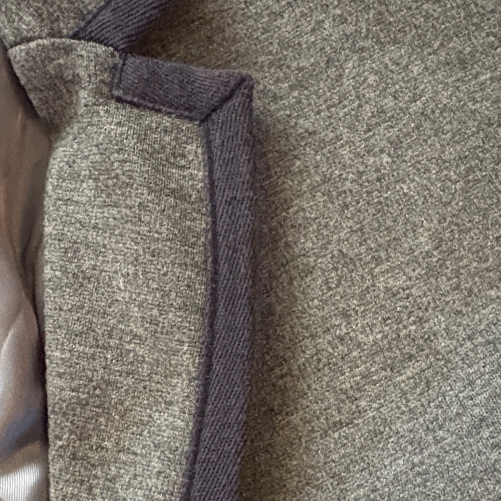 GAP Gray Blazer with Navy Trim - Picture 3 of 10